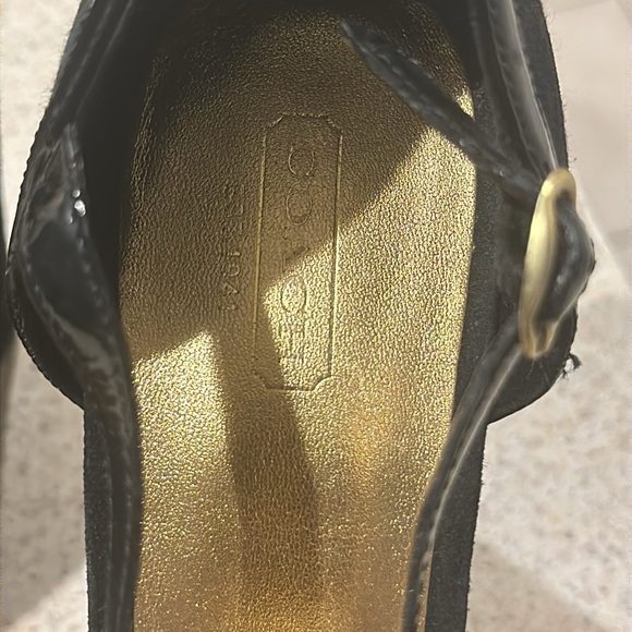 Coach - Picture 4 of 6